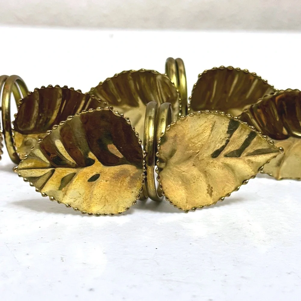 Napkin Ring Set Double Leaf Vintage Style Brass Tone Set of 5